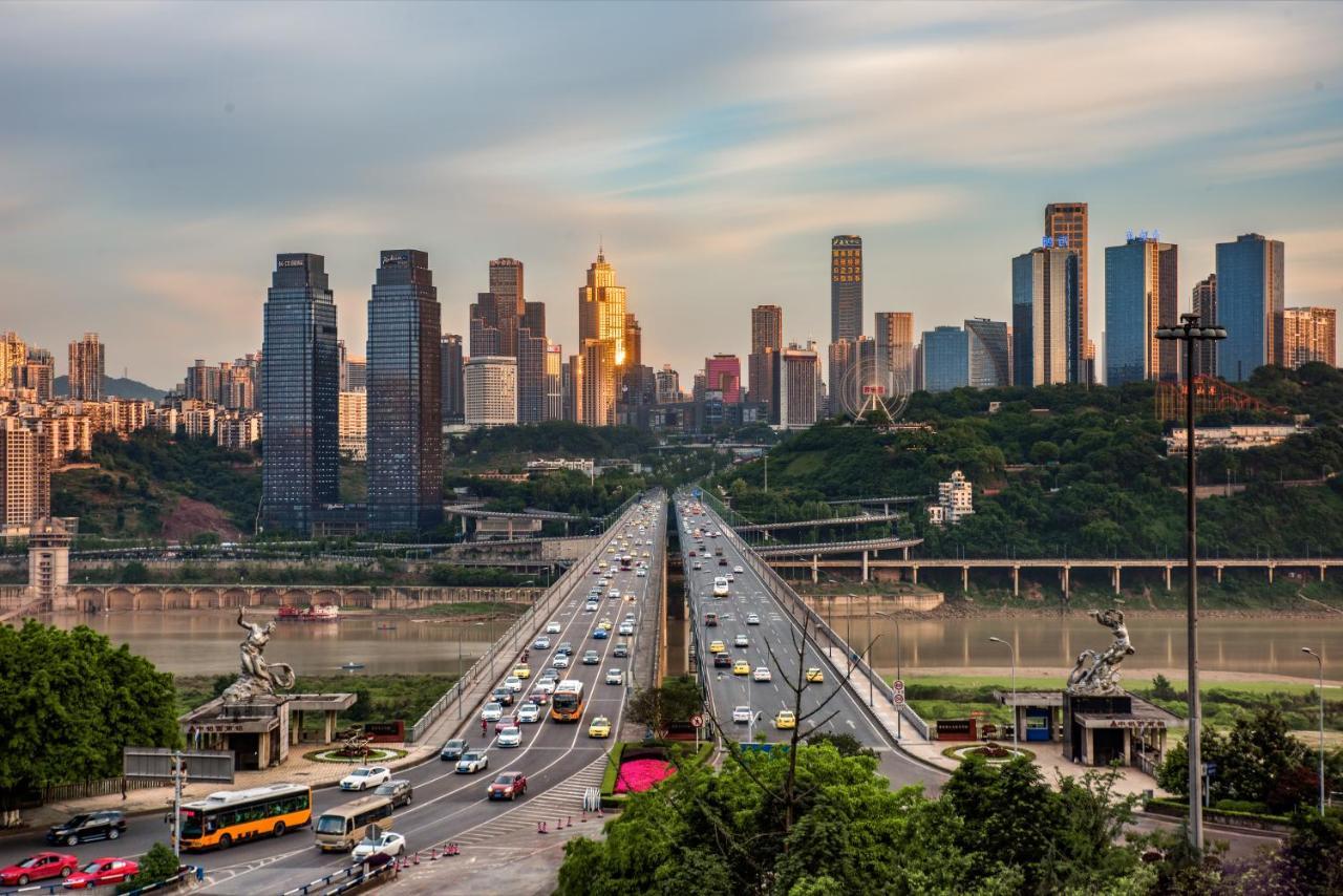 Radisson Blu Plaza Chongqing - Free 2 Bottle Of Local Beer Per Room During Stay Εξωτερικό φωτογραφία