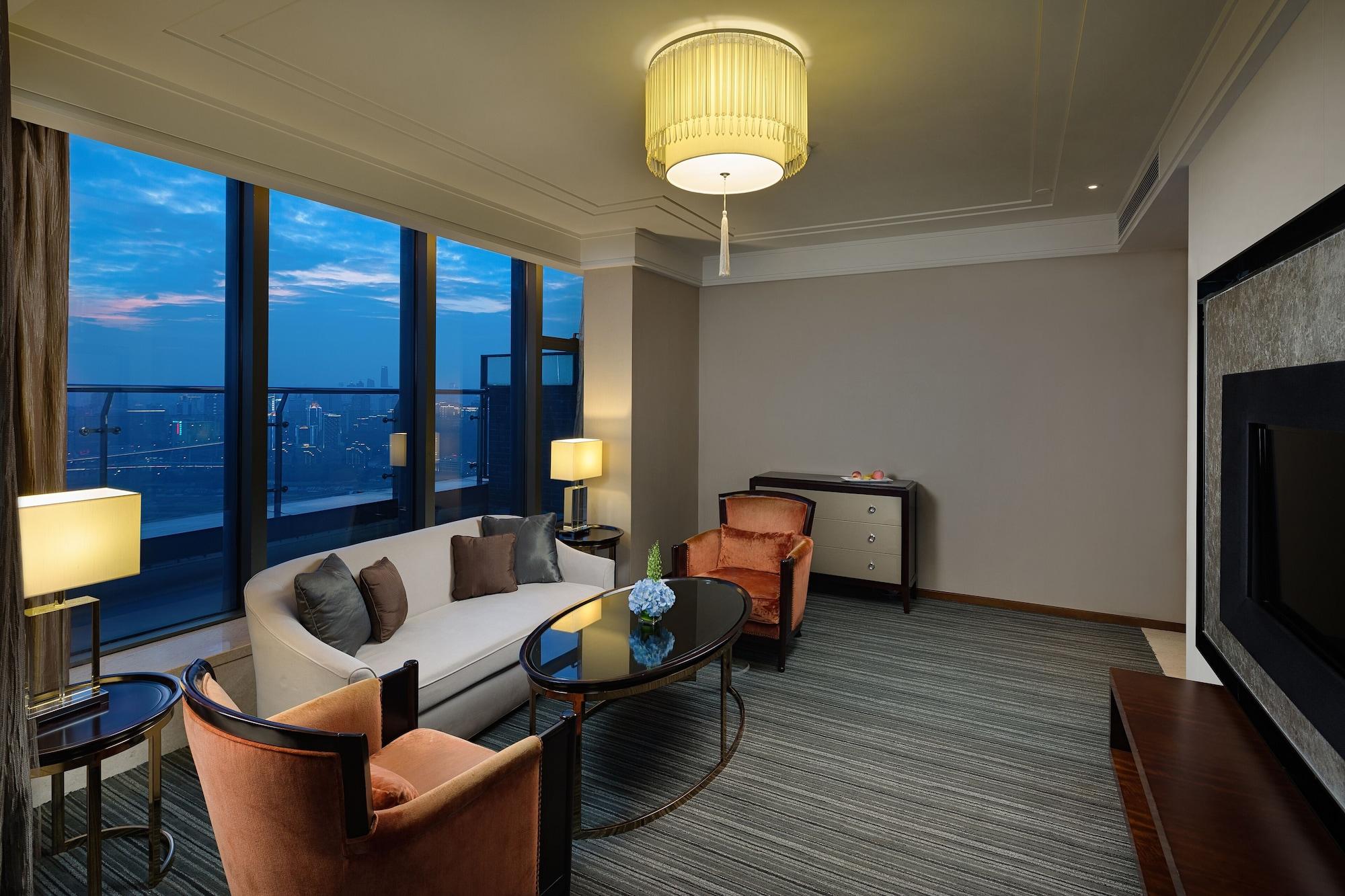 Radisson Blu Plaza Chongqing - Free 2 Bottle Of Local Beer Per Room During Stay Εξωτερικό φωτογραφία