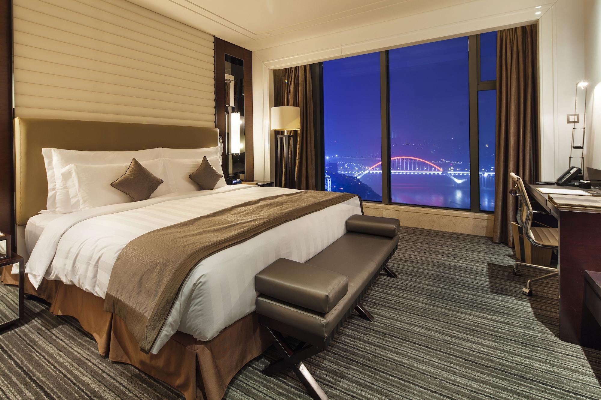 Radisson Blu Plaza Chongqing - Free 2 Bottle Of Local Beer Per Room During Stay Εξωτερικό φωτογραφία