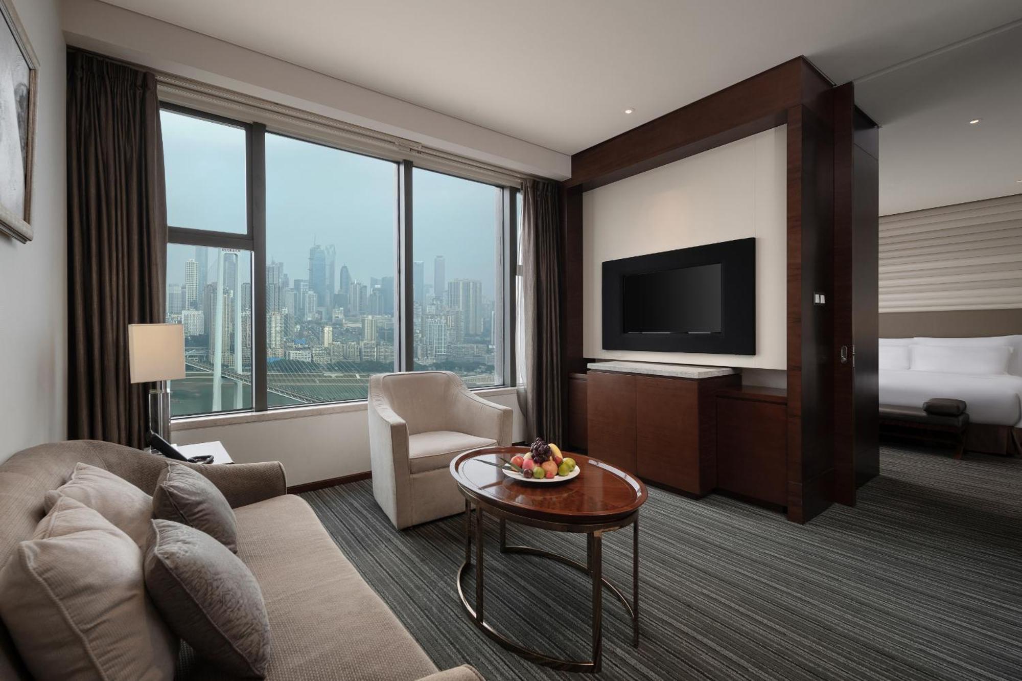 Radisson Blu Plaza Chongqing - Free 2 Bottle Of Local Beer Per Room During Stay Εξωτερικό φωτογραφία